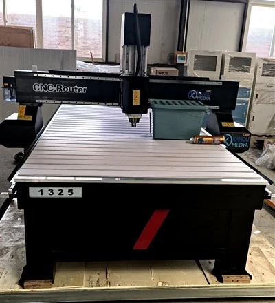 Rullmatat laserskärsystem för flexibla material